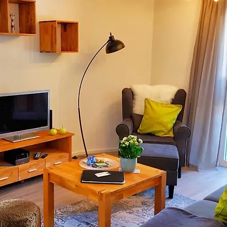 Linder Apartment