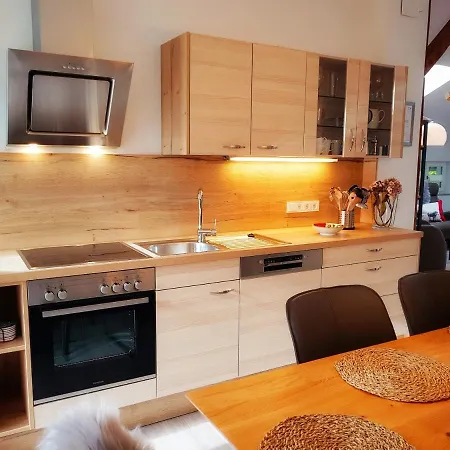 Linder Apartment *