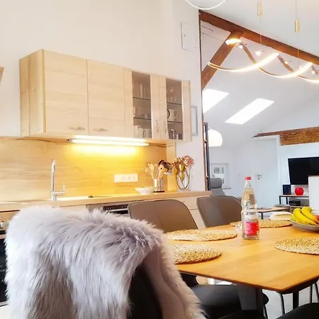 Apartment Linder